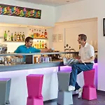 ibis Styles Pertuis Portes du Luberon 