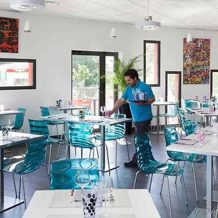 Ibis Styles Pertuis Portes Du Luberon 