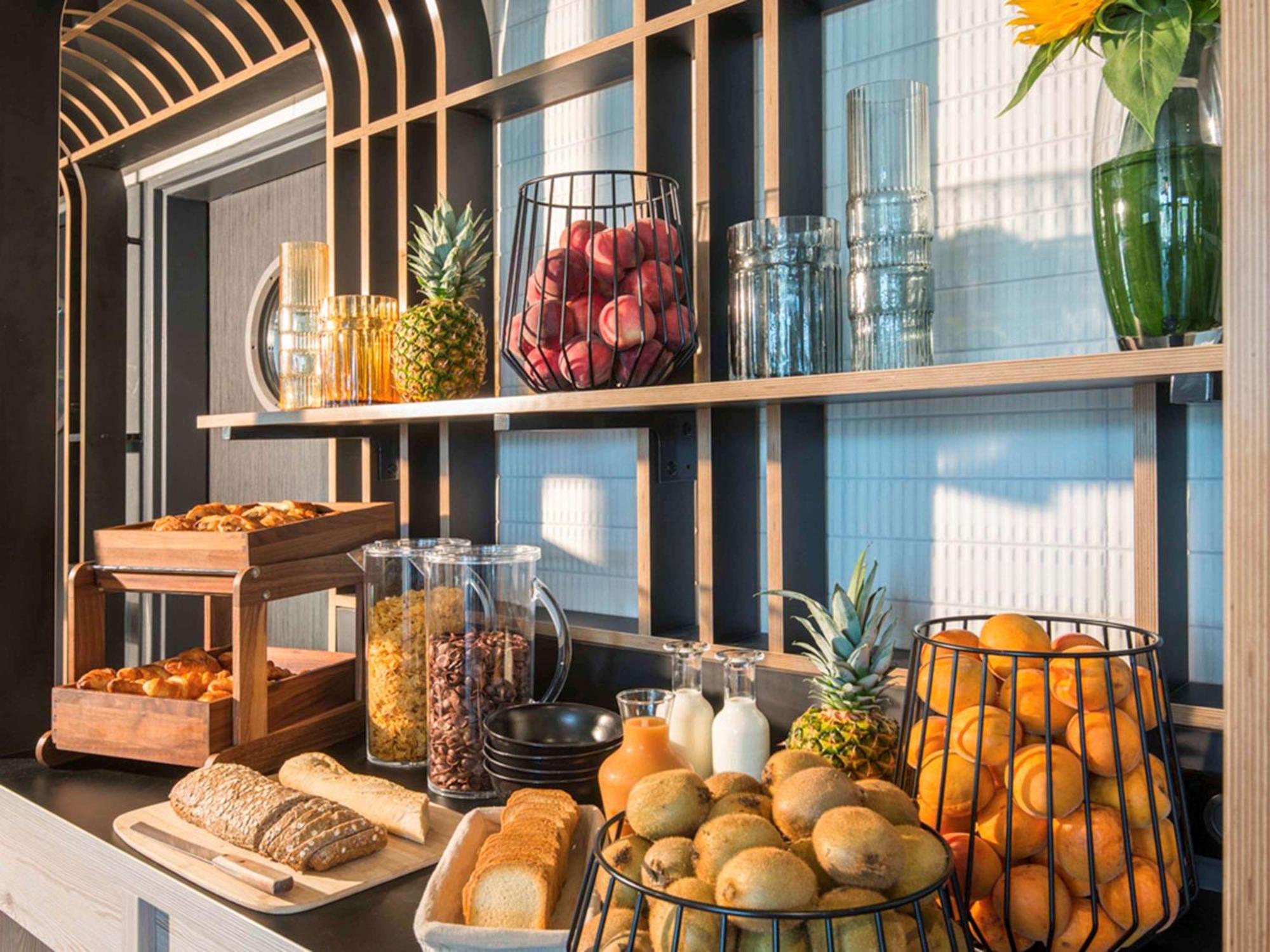 Hotel Ibis Styles Portes Du Luberon